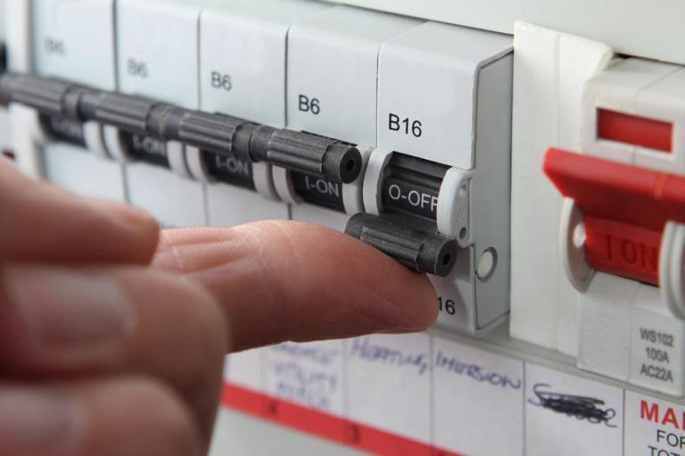 La conformité électrique, un enjeu clé à Sèvremoine